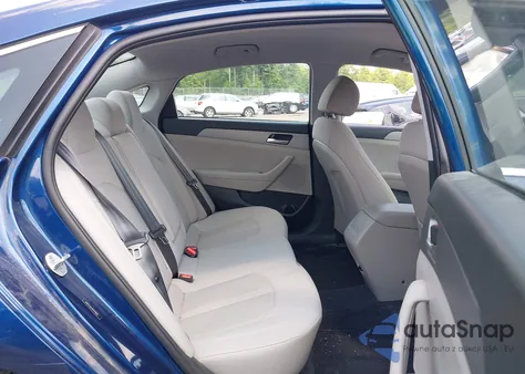 2019 Hyundai Sonata Se z USA, uszkodzony, nr VIN 5NPE24AF2KH798825